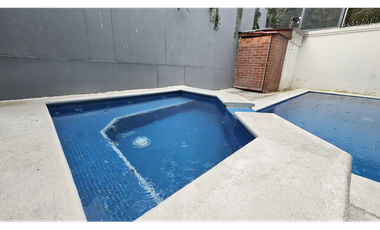 SE VENDE CASA EN LA  ALAMEDA