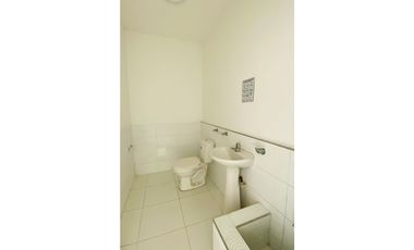 VENDO LOCAL COMERCIAL EN EL RODADERO