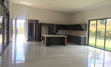 Casa en venta en Envigado Alto Palmas