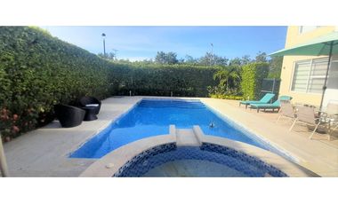 SE VENDE CASA CON PISCINA PRIVADA Y JACUZZI CABO VERDE PRAIA, RICAURTE