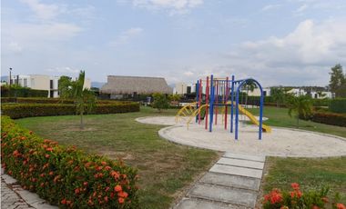 SE VENDE CASA CON PISCINA PRIVADA Y JACUZZI CABO VERDE PRAIA, RICAURTE