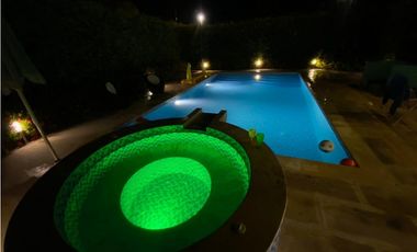 SE VENDE CASA CON PISCINA PRIVADA Y JACUZZI CABO VERDE PRAIA, RICAURTE