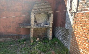VENDO INCREIBLE CASA CON NEGOCIO EN 2 PLANTAS - L. N. ALEM, MISIONES