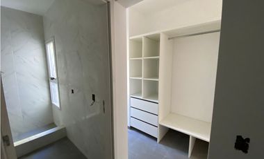 CASA EN VENTA EN COSTA ESMERALDA - ECUESTRE 2