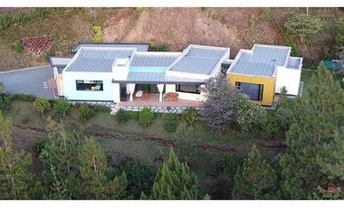 Venta Casa Campestre Unidad Cerrada el Retiro