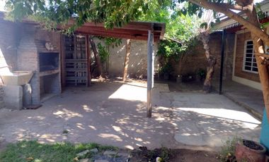 Casa para 2 Familias en venta en Burzaco Este