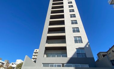 Departamento en  venta de 2 ambientes con cochera