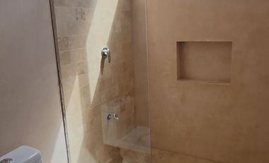 VILLA CON HABITACION EN PLANTA BAJA Y ALBERCA LISTA PARA HABITAR.