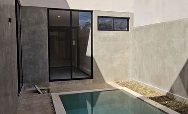 VILLA CON HABITACION EN PLANTA BAJA Y ALBERCA LISTA PARA HABITAR.