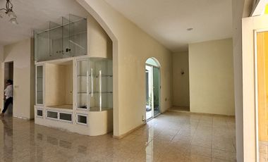 CERCA DEL MAR AMPLIA CASA EN VENTA EN CHICXULUB, PROGRESO, YUCATAN.