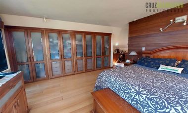 Casa en Venta en Rebajada en un 20% - Amplia casa con Quincho, Bodega y Cancha de Tenis - Lomas de Reloncaví