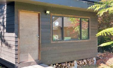 Parcela en Venta en Rebajada en un 20% - Amplia casa con Quincho, Bodega y Cancha de Tenis - Lomas de Reloncaví