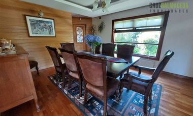 Parcela en Venta en Rebajada en un 20% - Amplia casa con Quincho, Bodega y Cancha de Tenis - Lomas de Reloncaví