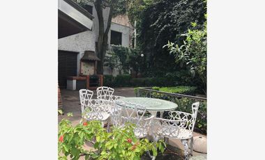 Casa en venta en Bosques de las Lomas, Cuajimalpa de Morelos, Ciudad de México