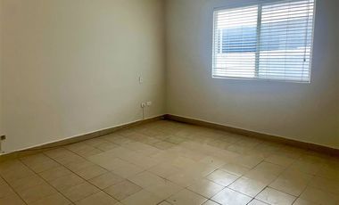 CASA EN VENTA EN VALLE PONIENTE