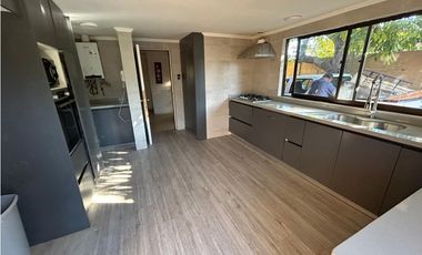 VENTA DE ESPECTACULAR CASA DE CAMPO Paradero 13 de La Cruz