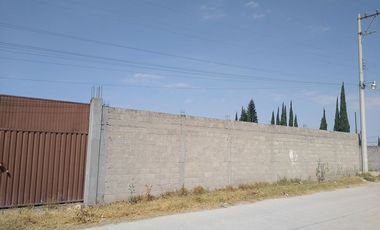 Terreno en esquina de usos multiples