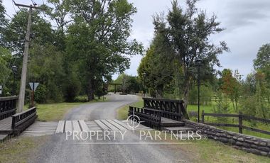 Se vende hermosa parcela en condominio