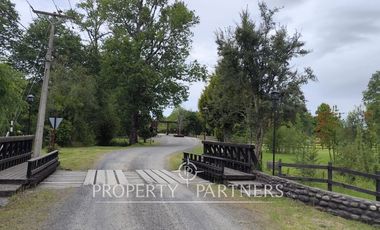 Se vende hermosa parcela en condominio