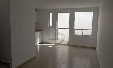 Casa en condominio en venta en San Miguel Zinacantepec, Zinacantepec, México