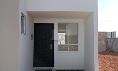 Casa en condominio en venta en San Miguel Zinacantepec, Zinacantepec, México