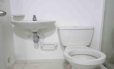 CASA EN VENTA EN AV DE LOS CAMELLOS/ARMENIA