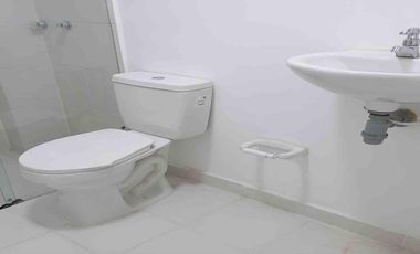 CASA EN VENTA EN AV DE LOS CAMELLOS/ARMENIA