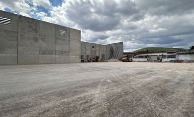 Bodega en Parque Industrial la Villa - 19,320 m2