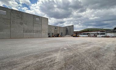 Bodega en Parque Industrial la Villa - 19,320 m2