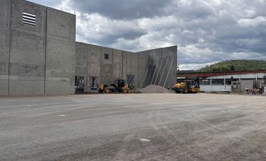 Bodega en Parque Industrial la Villa - 19,320 m2