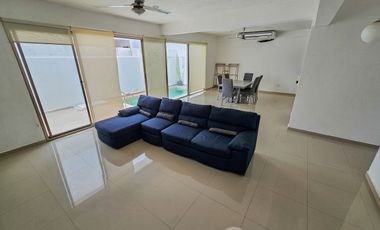 Casa · Residencial Arbolada · 4 Recámaras · Terreno Grande · Huayacan