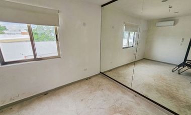 Casa · Residencial Arbolada · 4 Recámaras · Terreno Grande · Huayacan