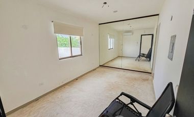 Casa · Residencial Arbolada · 4 Recámaras · Terreno Grande · Huayacan