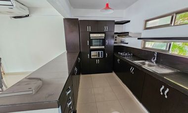 Casa · Residencial Arbolada · 4 Recámaras · Terreno Grande · Huayacan