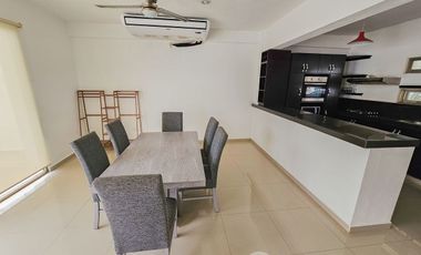 Casa · Residencial Arbolada · 4 Recámaras · Terreno Grande · Huayacan