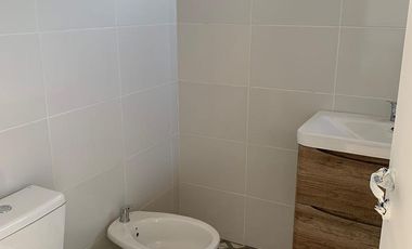 CASA EN VENTA, 5 AMBIENTES, SAN SEBASTIAN AREA 13
