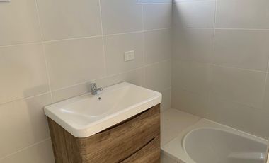 CASA EN VENTA, 5 AMBIENTES, SAN SEBASTIAN AREA 13