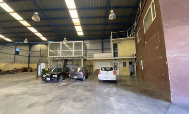 VENTA DE BODEGA EN AVENIDA CONSTITUYENTES