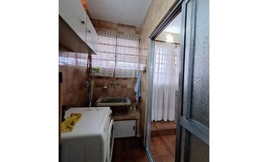 2 CASAS, LOCAL. COCHERA, ITALIA 3131. "OPORTUNIDAD"