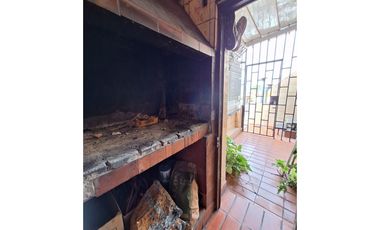 2 CASAS, LOCAL. COCHERA, ITALIA 3131. "OPORTUNIDAD"