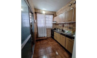 2 CASAS, LOCAL. COCHERA, ITALIA 3131. "OPORTUNIDAD"