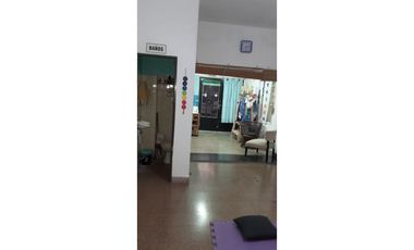 2 CASAS, LOCAL. COCHERA, ITALIA 3131. "OPORTUNIDAD"