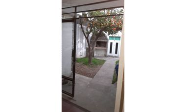 2 CASAS, LOCAL. COCHERA, ITALIA 3131. "OPORTUNIDAD"