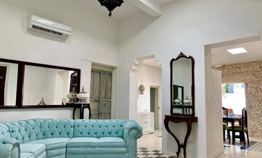 Casa en Venta / Centro Histórico de Mérida en Santiago 5 rec, 5.1 baños, Alberca