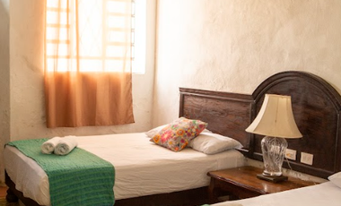 Casa en Venta / Centro Histórico de Mérida en Santiago 5 rec, 5.1 baños, Alberca