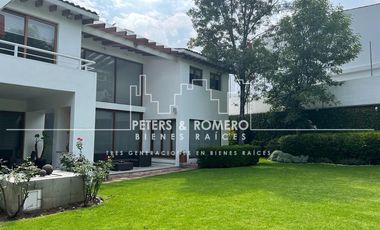 Casa en Venta en Lomas de Tarango
