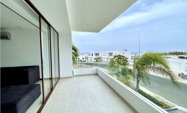 Hermosa casa vista al mar, duplex, en Urb. Ciudad del Mar