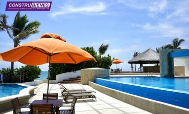 Hermosa casa vista al mar, duplex, en Urb. Ciudad del Mar