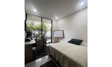 CASA EN CONJUNTO CERRADO