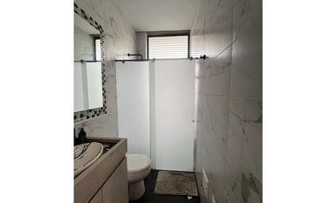 CASA EN CONJUNTO CERRADO